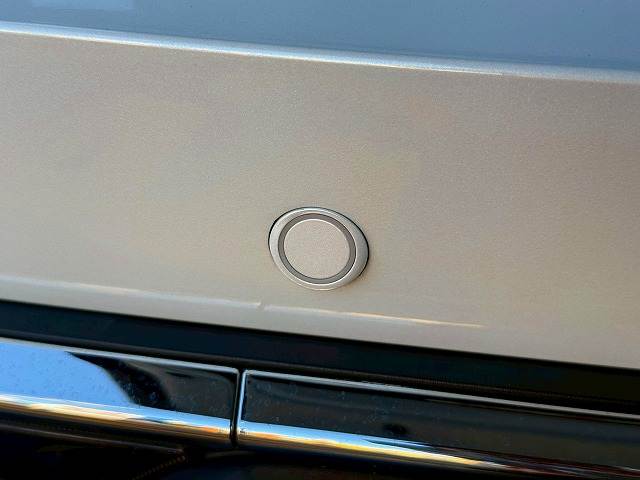 トヨタ ハリアーハイブリッドの画像9