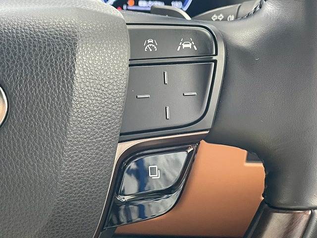 トヨタ ヴェルファイアハイブリッドの画像7