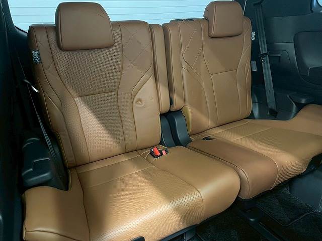 トヨタ ヴェルファイアハイブリッドの画像12