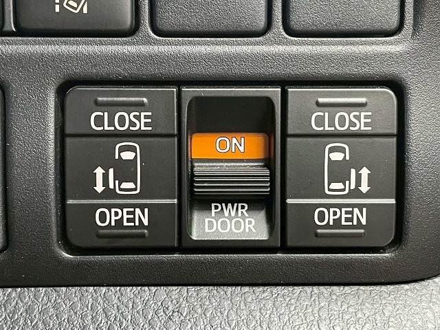 トヨタ ノアの画像4