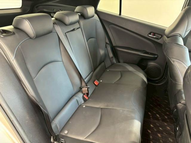 トヨタ プリウスの画像13