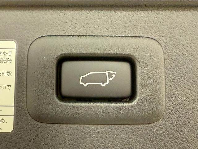 トヨタ アルファードの画像7