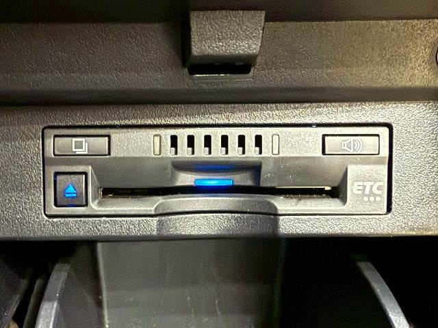 トヨタ アルファードの画像9