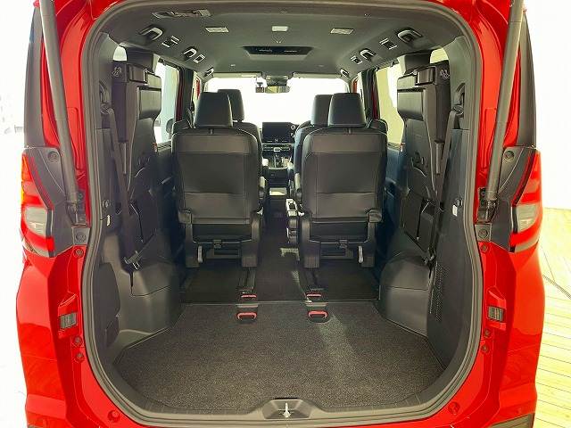 トヨタ ノアの画像13