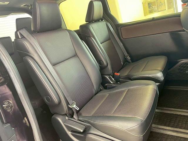 トヨタ エスクァイアハイブリッドの画像11