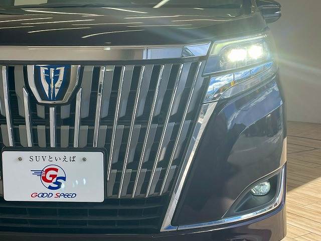 トヨタ エスクァイアハイブリッドの画像18