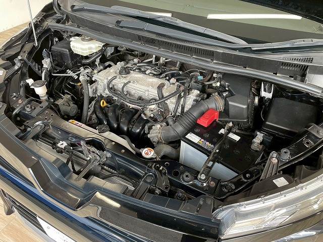 トヨタ ヴォクシーの画像20