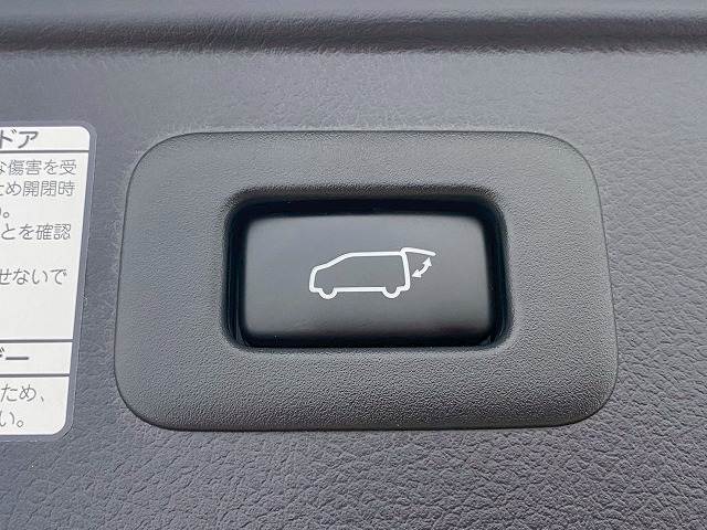 トヨタ アルファードの画像9