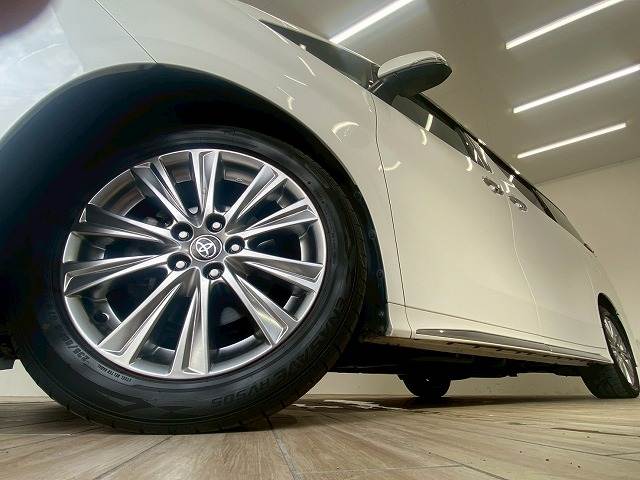 トヨタ アルファードの画像19