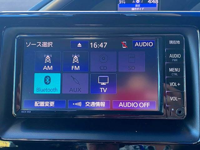 ヴォクシーZS“煌III” 内装他
