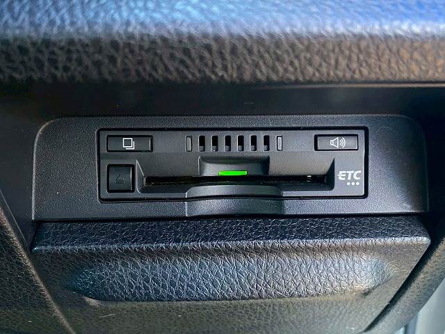 トヨタ ヴォクシーの画像7