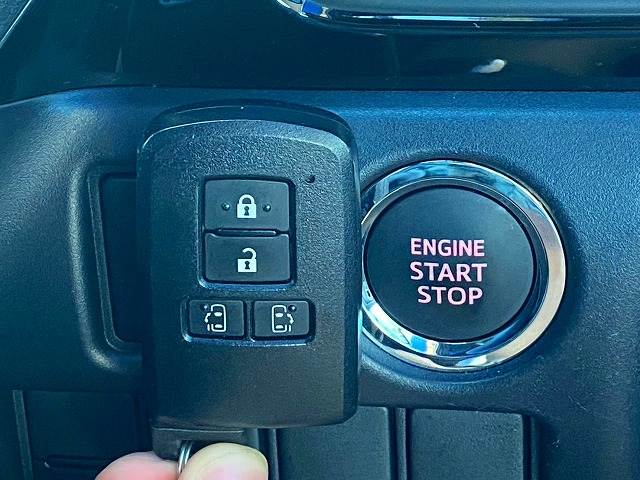 トヨタ ヴォクシーの画像9