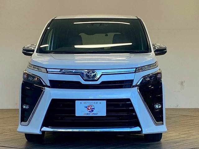 トヨタ ヴォクシーの画像14