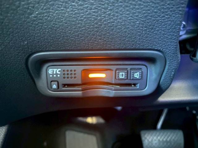 ホンダ ヴェゼルハイブリッドの画像7