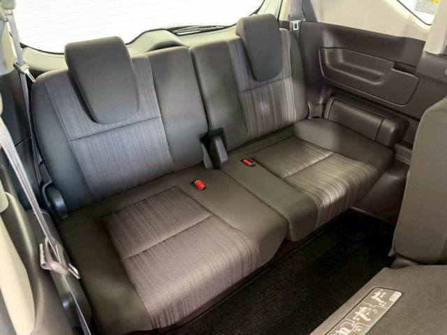 ホンダ フリードハイブリッドの画像13