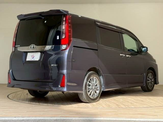 トヨタ ノアの画像16