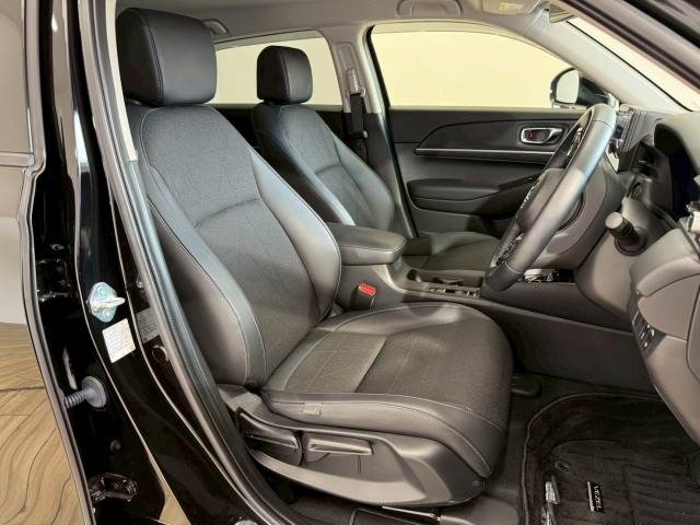 ホンダ ヴェゼルハイブリッドの画像12