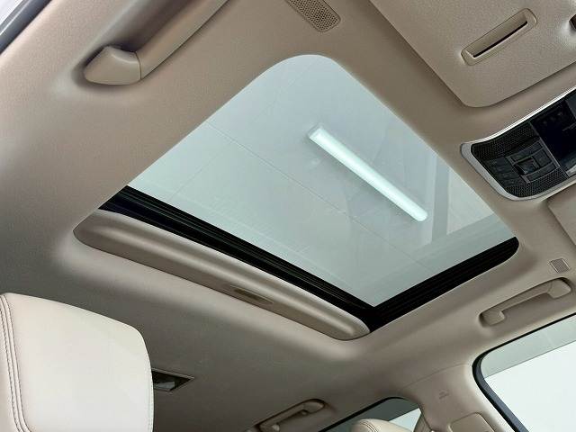 トヨタ ランドクルーザー300系 ZX 7人乗り ｜SUVといえばグッド