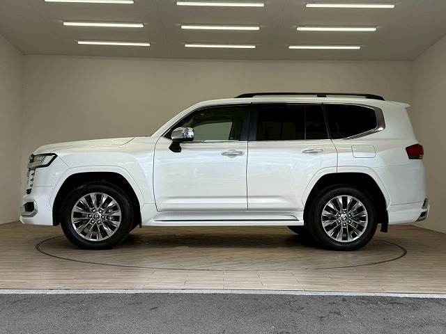 トヨタ ランドクルーザー300系 ZX 7人乗り ｜SUVといえばグッド