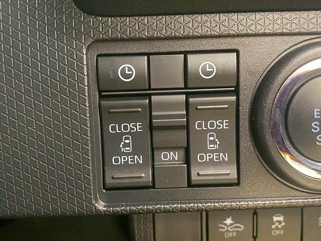 タントX 内装他