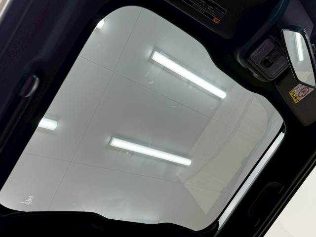 タフトG“ダーククロム ベンチャー” 内装他