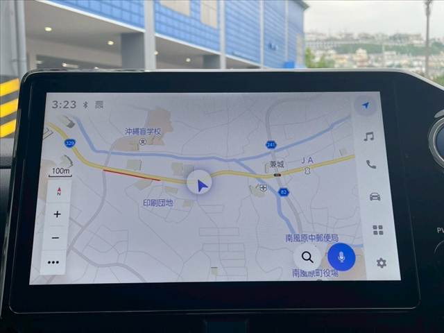 トヨタ ノアハイブリッドの画像3