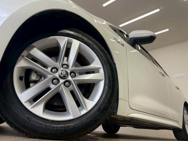 トヨタ カローラスポーツの画像18