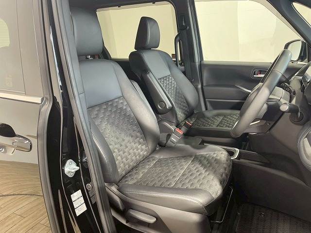 トヨタ ヴォクシーハイブリッドの画像10