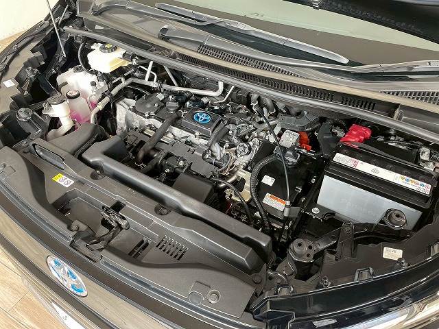 トヨタ ヴォクシーハイブリッドの画像20