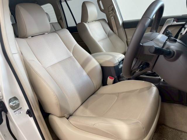 トヨタ ランドクルーザープラドの画像10