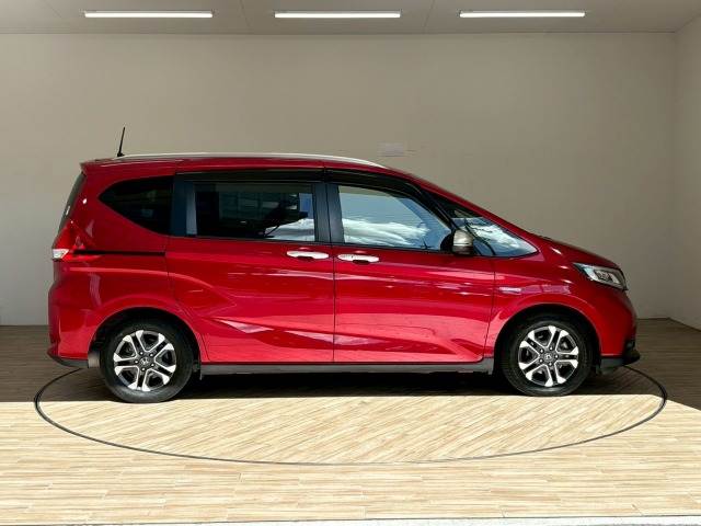 ホンダ フリードハイブリッドの画像17