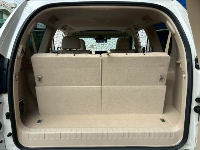 トヨタ ランドクルーザープラドの画像13