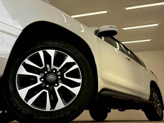 トヨタ ランドクルーザープラドの画像19
