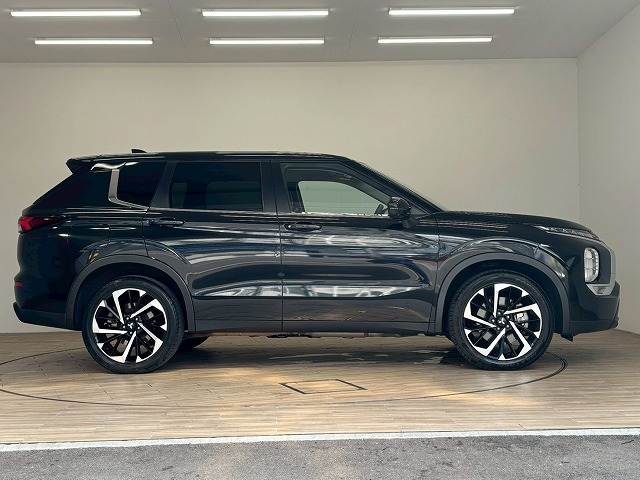 三菱 アウトランダーPHEVの画像16