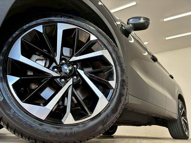 三菱 アウトランダーPHEVの画像18