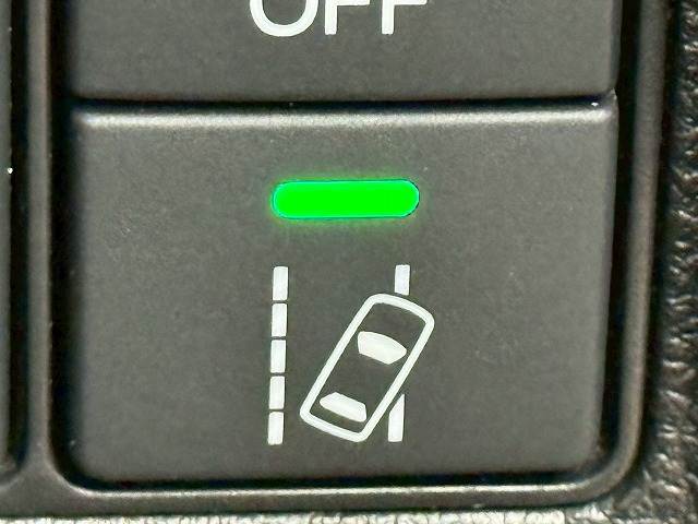 ホンダ ヴェゼルハイブリッドの画像8