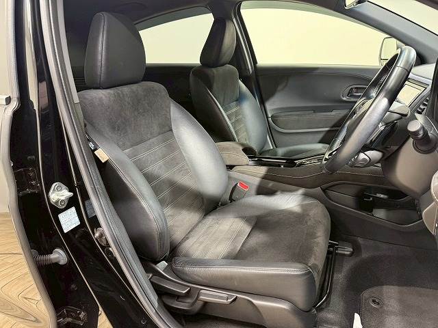 ホンダ ヴェゼルハイブリッドの画像10