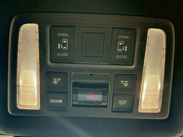 ヴォクシーハイブリッドS-Z 内装他