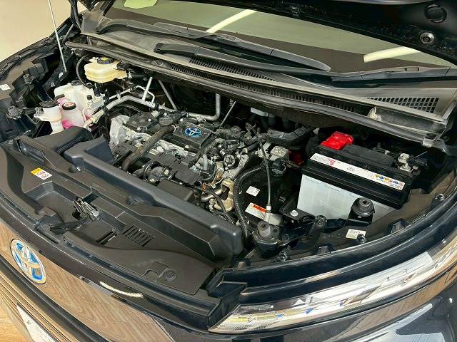 トヨタ ヴォクシーハイブリッドの画像20