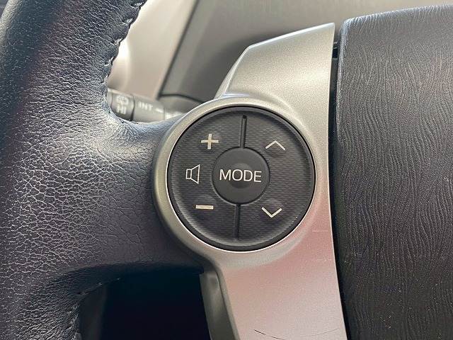 トヨタ プリウスαの画像5