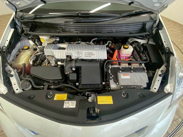 トヨタ プリウスαの画像18