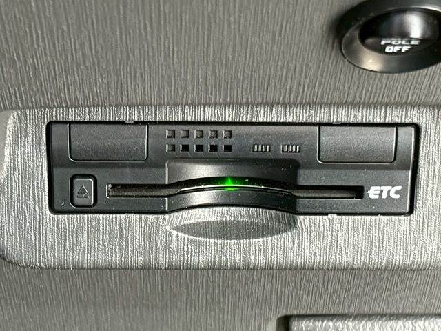 プリウスαS 内装他