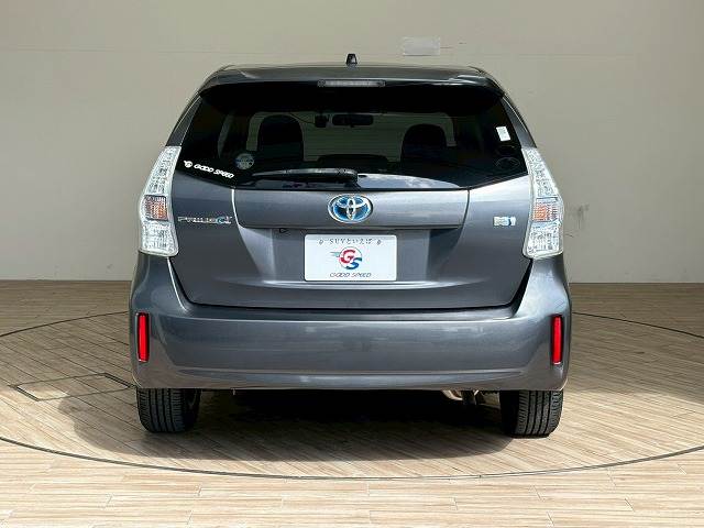 トヨタ プリウスαの画像17