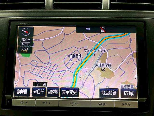 トヨタ プリウスαの画像4