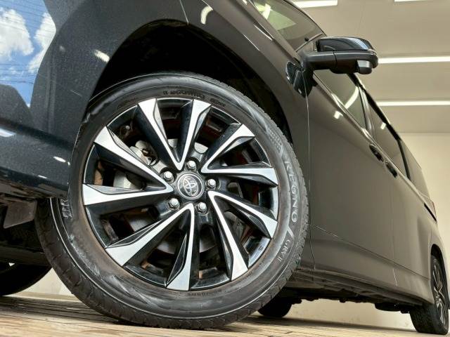 トヨタ ノアハイブリッドの画像19