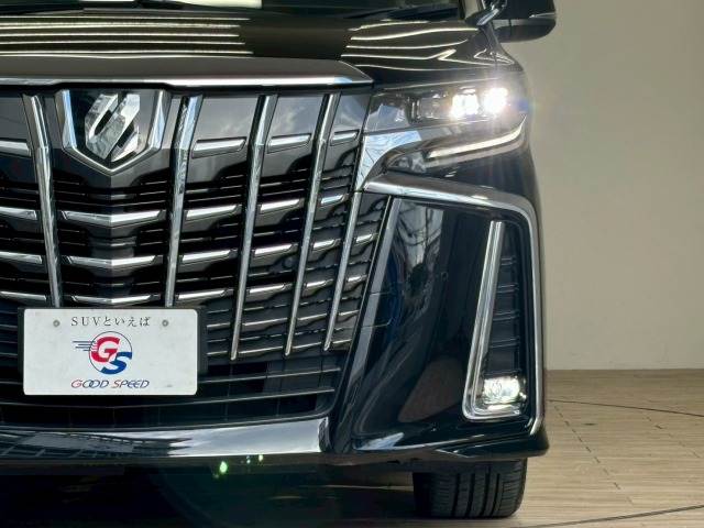 トヨタ アルファードの画像18