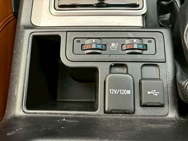 トヨタ ランドクルーザープラドの画像7