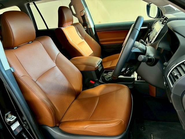 トヨタ ランドクルーザープラドの画像12