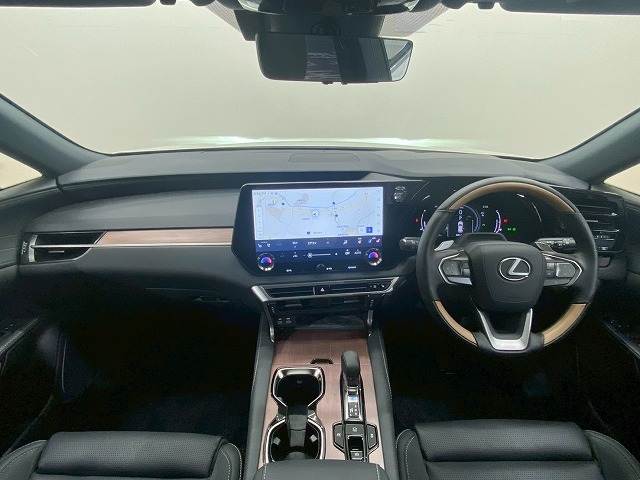 RXRX350h “version L” 内装他