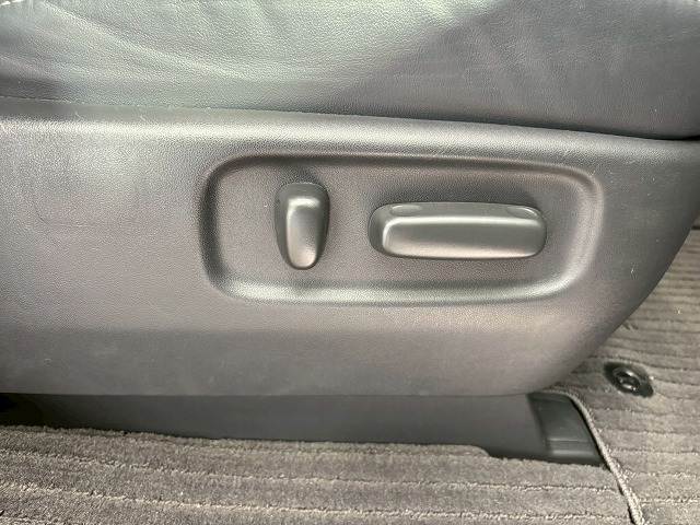 トヨタ エスティマの画像7